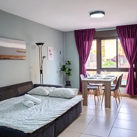 Sweet Caroline Apartman